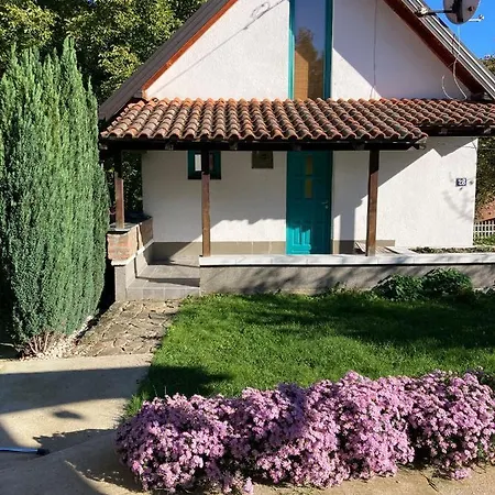 Vikendica Tunnel Ravne *