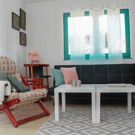 בית נופש Tunnel Ravne *