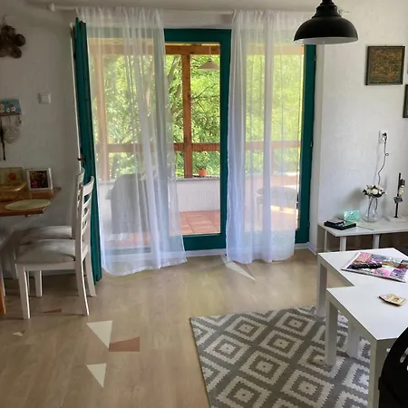 Tunnel Ravne Vikendica *