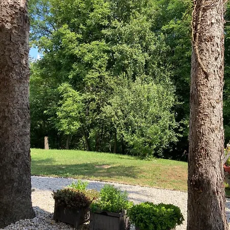 Tunnel Ravne Vikendica *