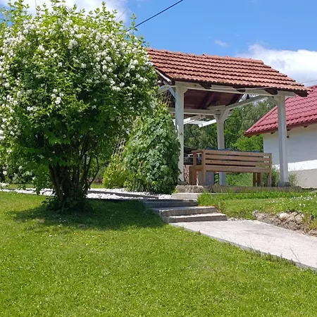 Vikendica Tunnel Ravne Visoko